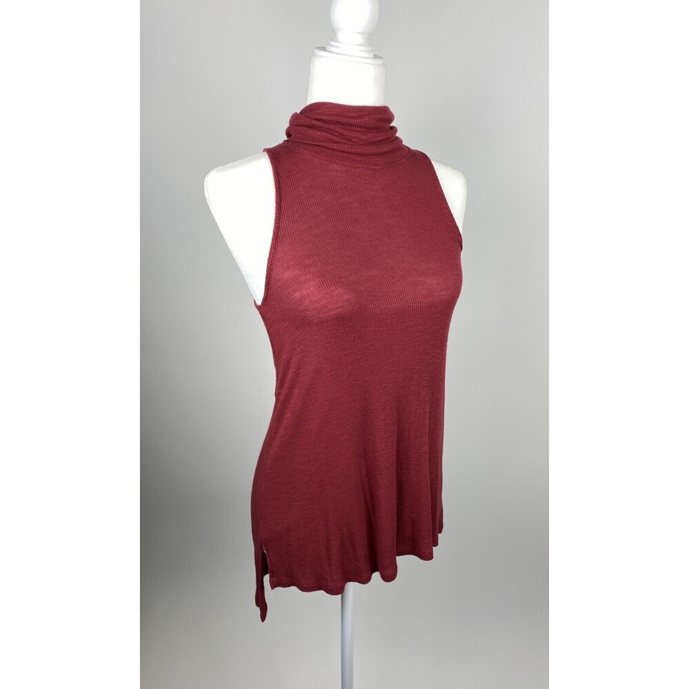 Sun & Shadow Womens XS Sleeveless Halter Turtleneck Ribbed Tunic Hi Low Top Red
